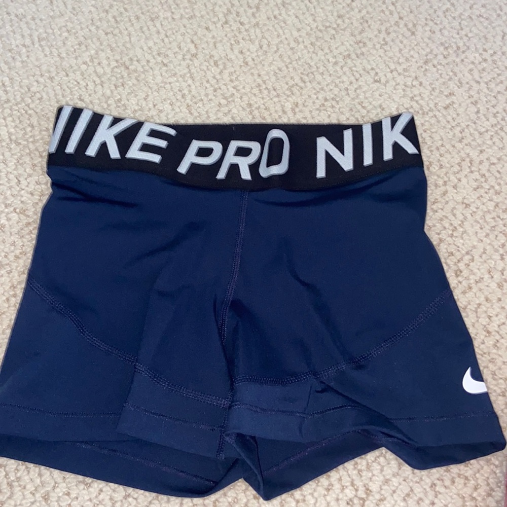 Navy blue Nike Pro spandex